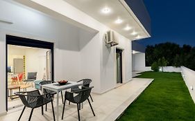 Metaxakis Home. 2